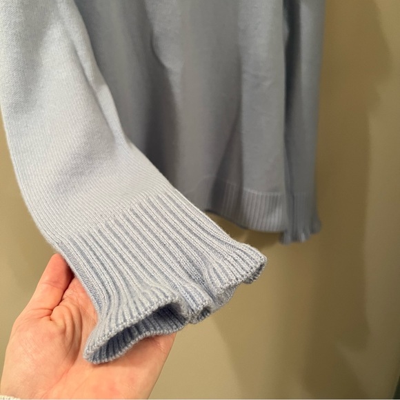 Ann Mashburn Light Blue 100% Cashmere Turtleneck Long Sleeve Sweater | M - Picture 2 of 7